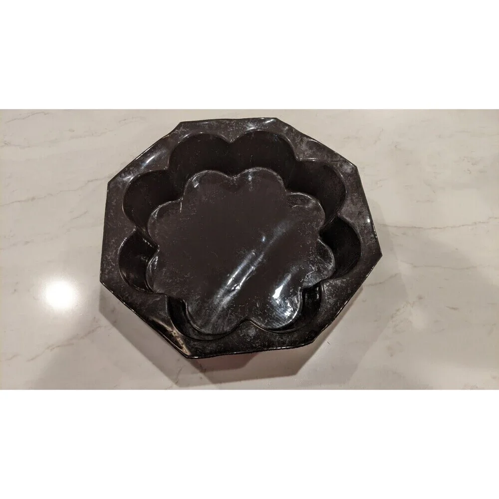 Demarle Flexipan Silicone Black Flower Mold 10 1/4